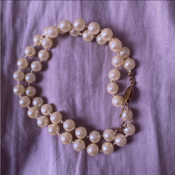 Pearl like Necklace - Picture 4 of 6